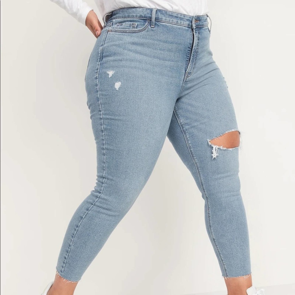 Old Navy Plus Size High Waist Rockstar Super Skinny Ripped Ankle Jeans Gemma 26W